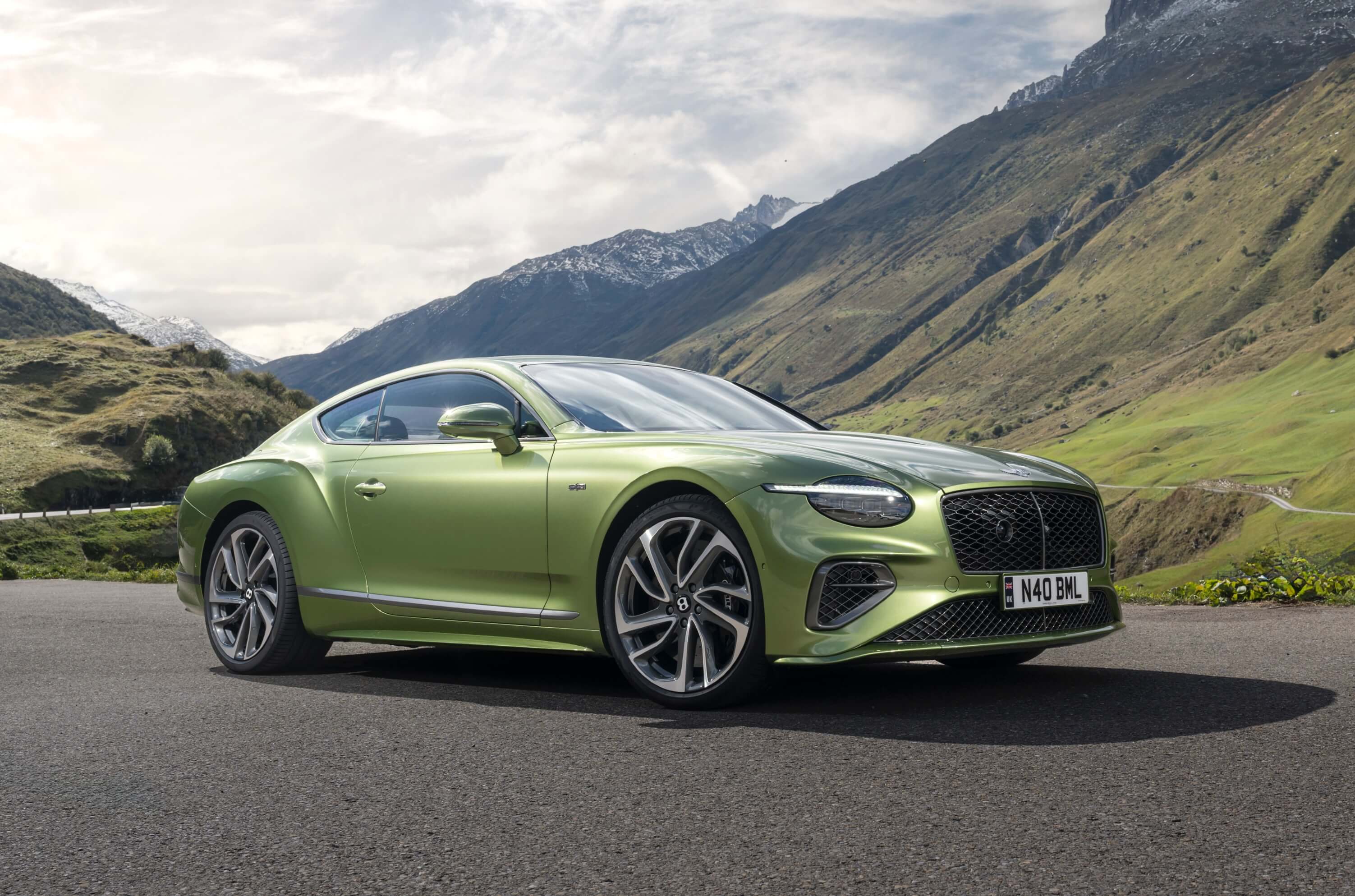 bentley-continental-gt-green