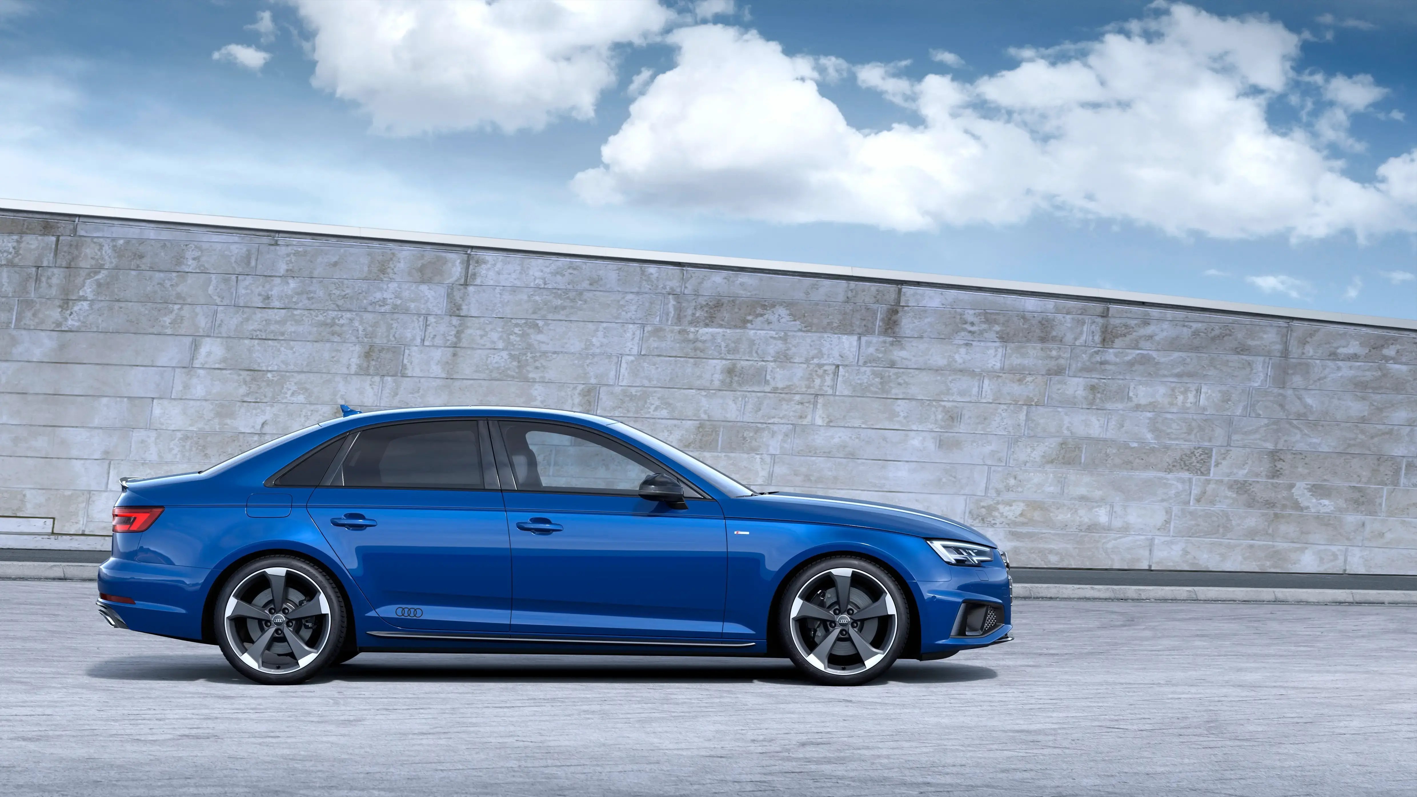 blue-Audi-A4-side