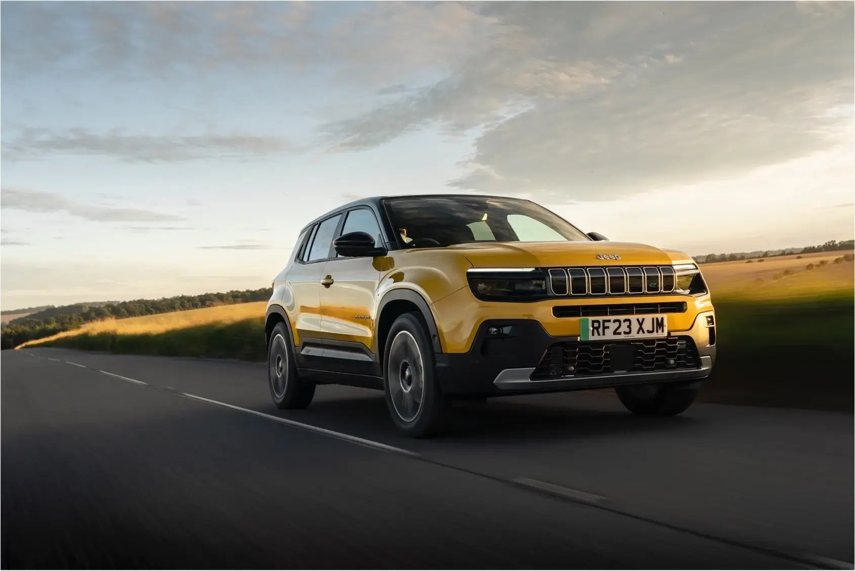 deep-yellow-Jeep-Avenger