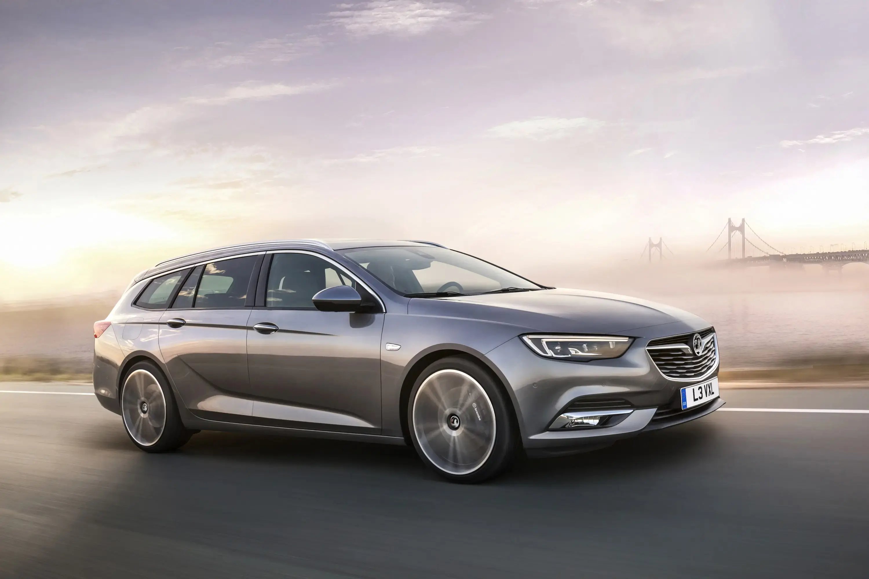 grey-Vauxhall-Insignia-side