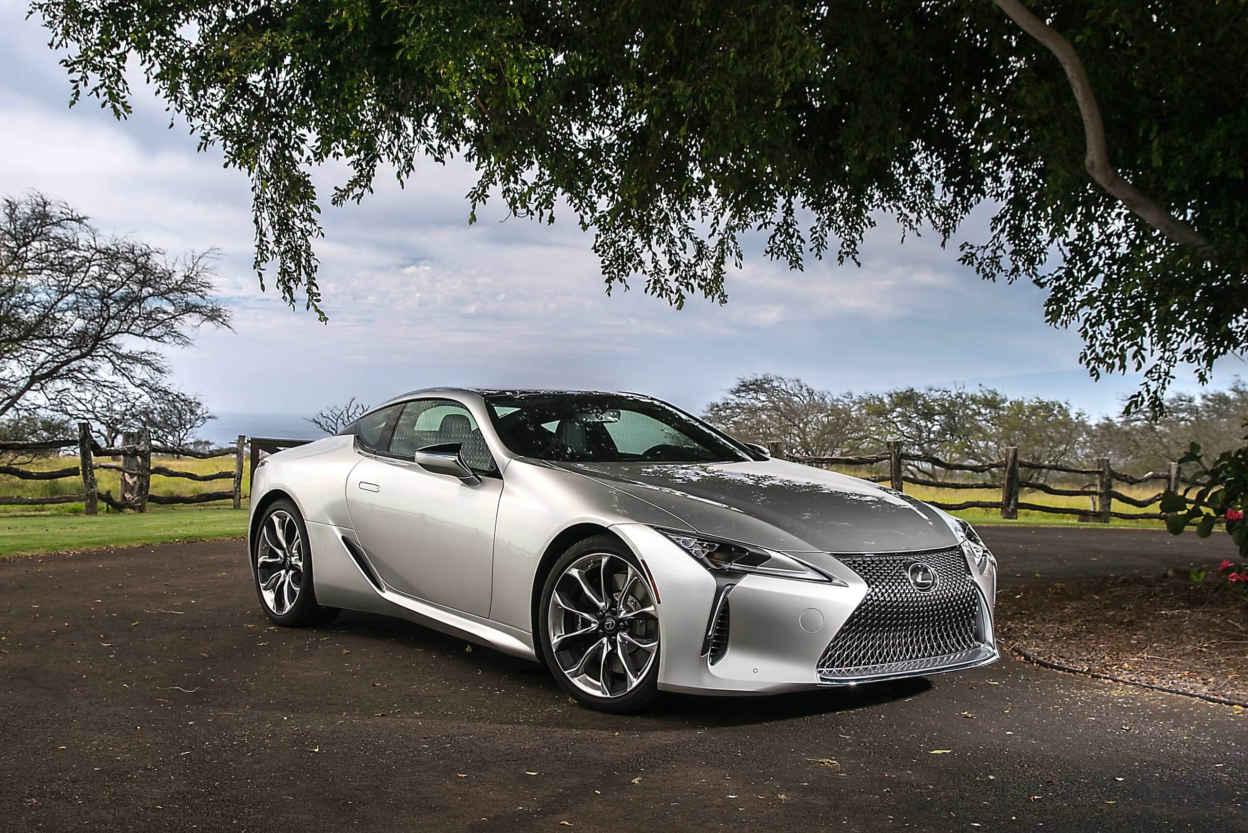 lexus-lc-silver