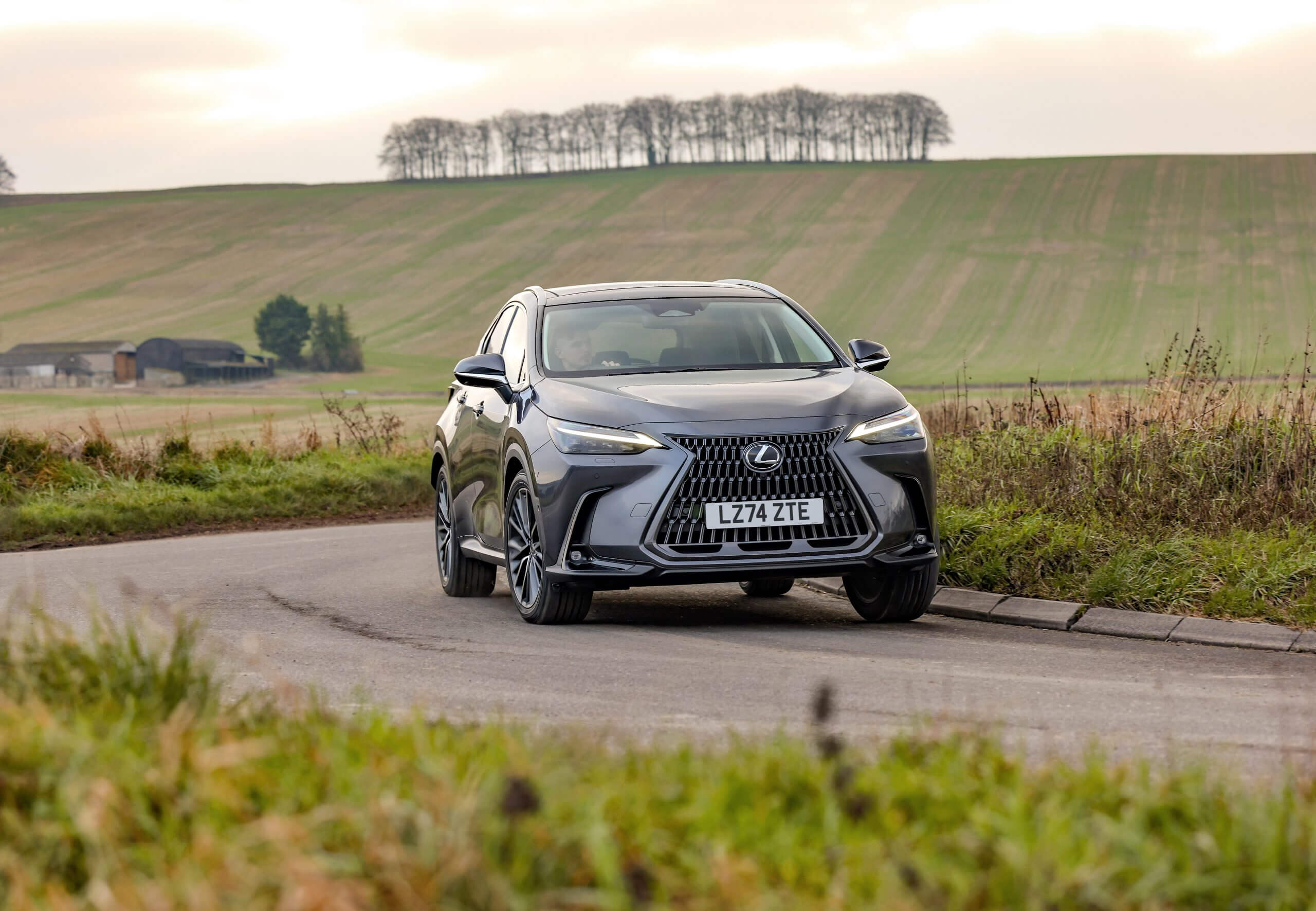 lexus-nx-350h