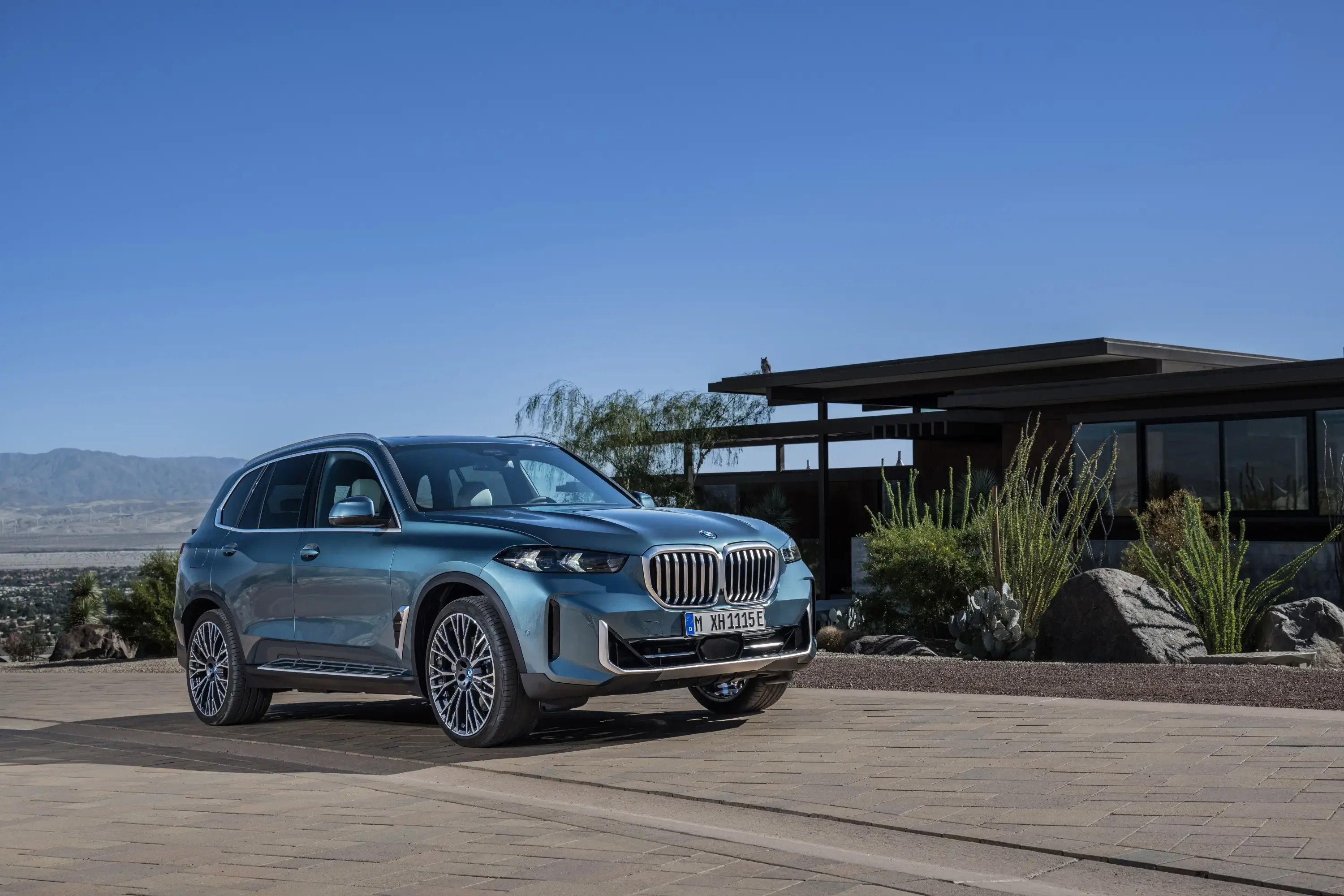 metallic-arctic-blue-bmw-x5