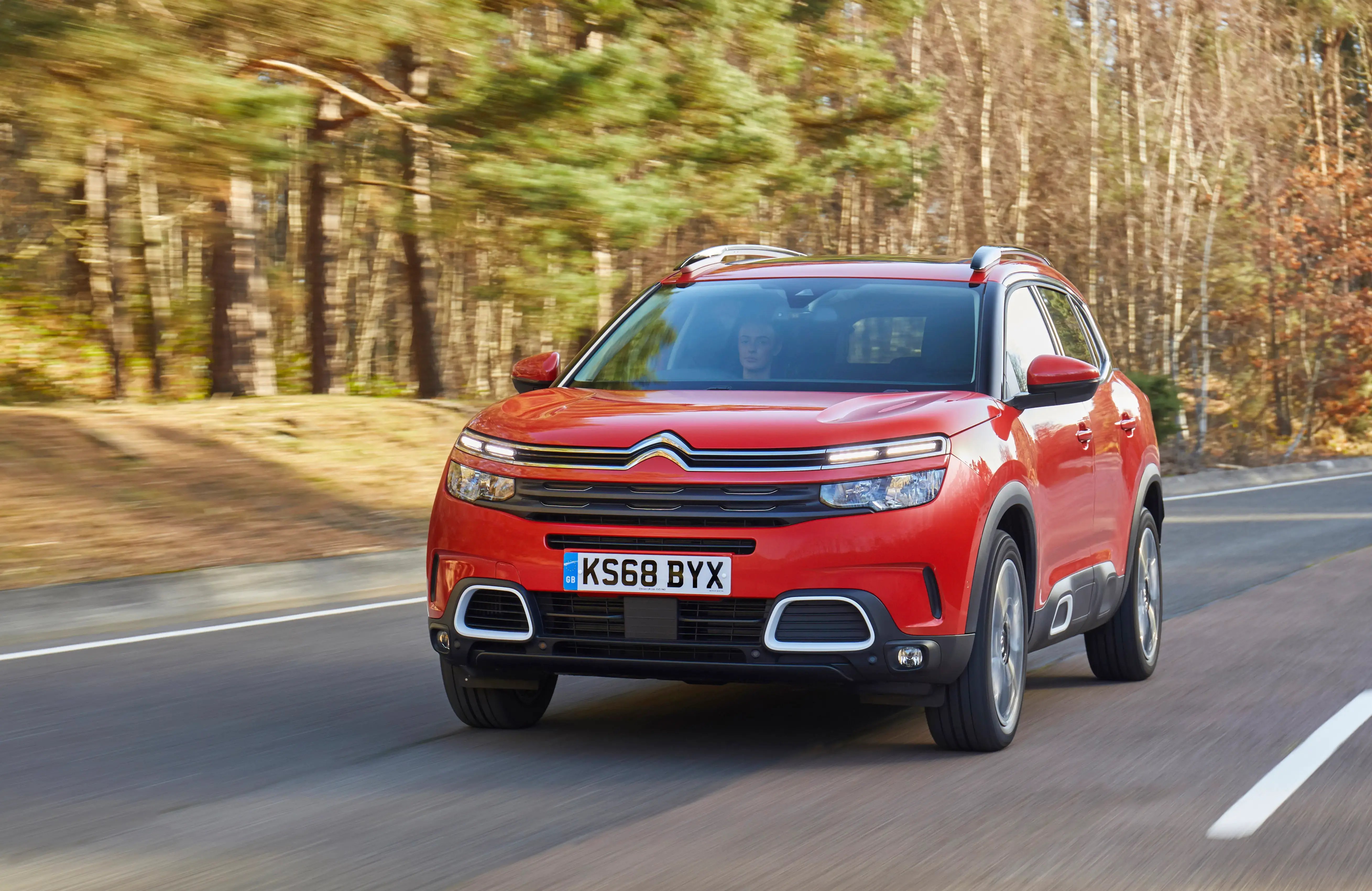 red-citroen-C5-front-2