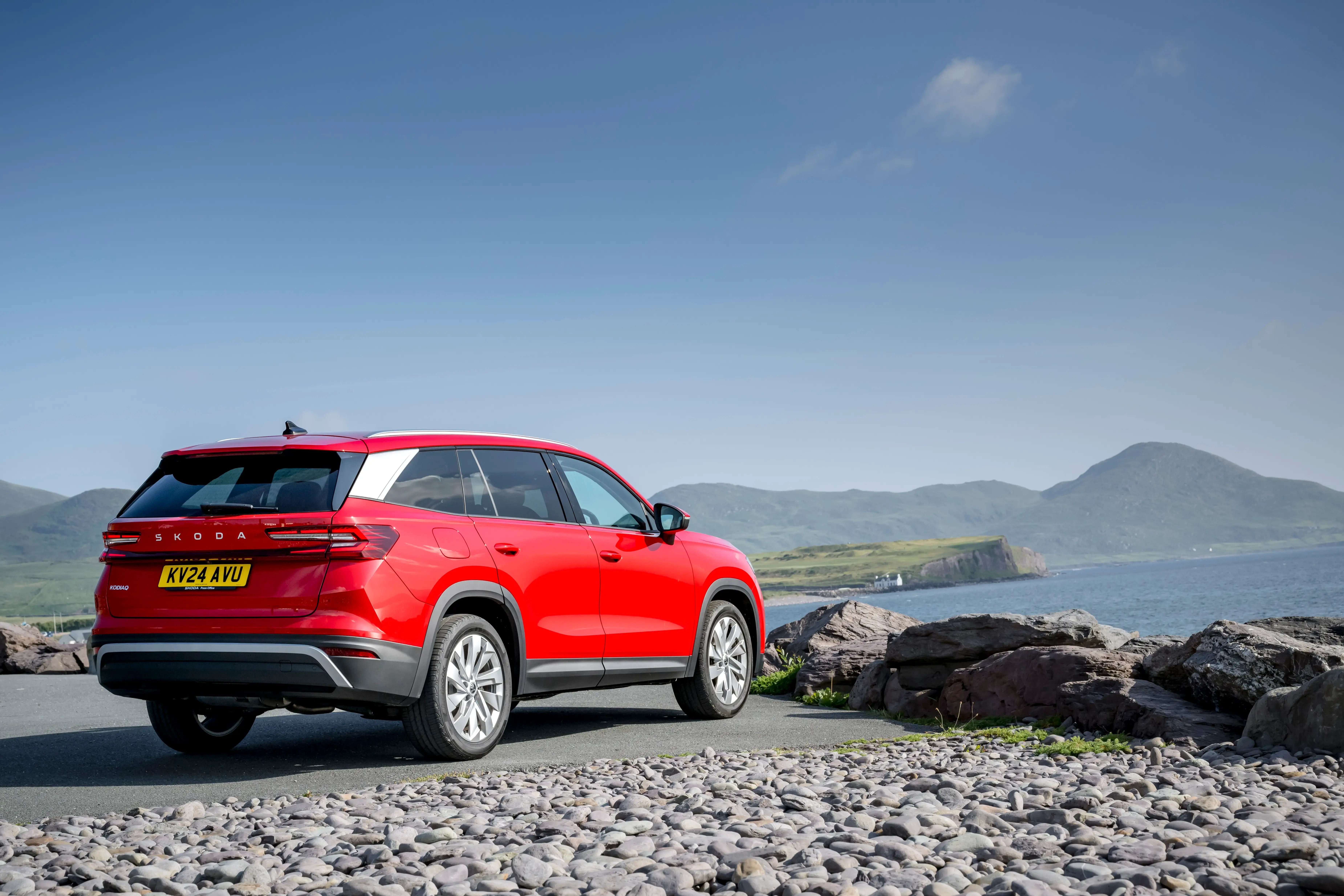 red-skoda-kodiaq-parked-back