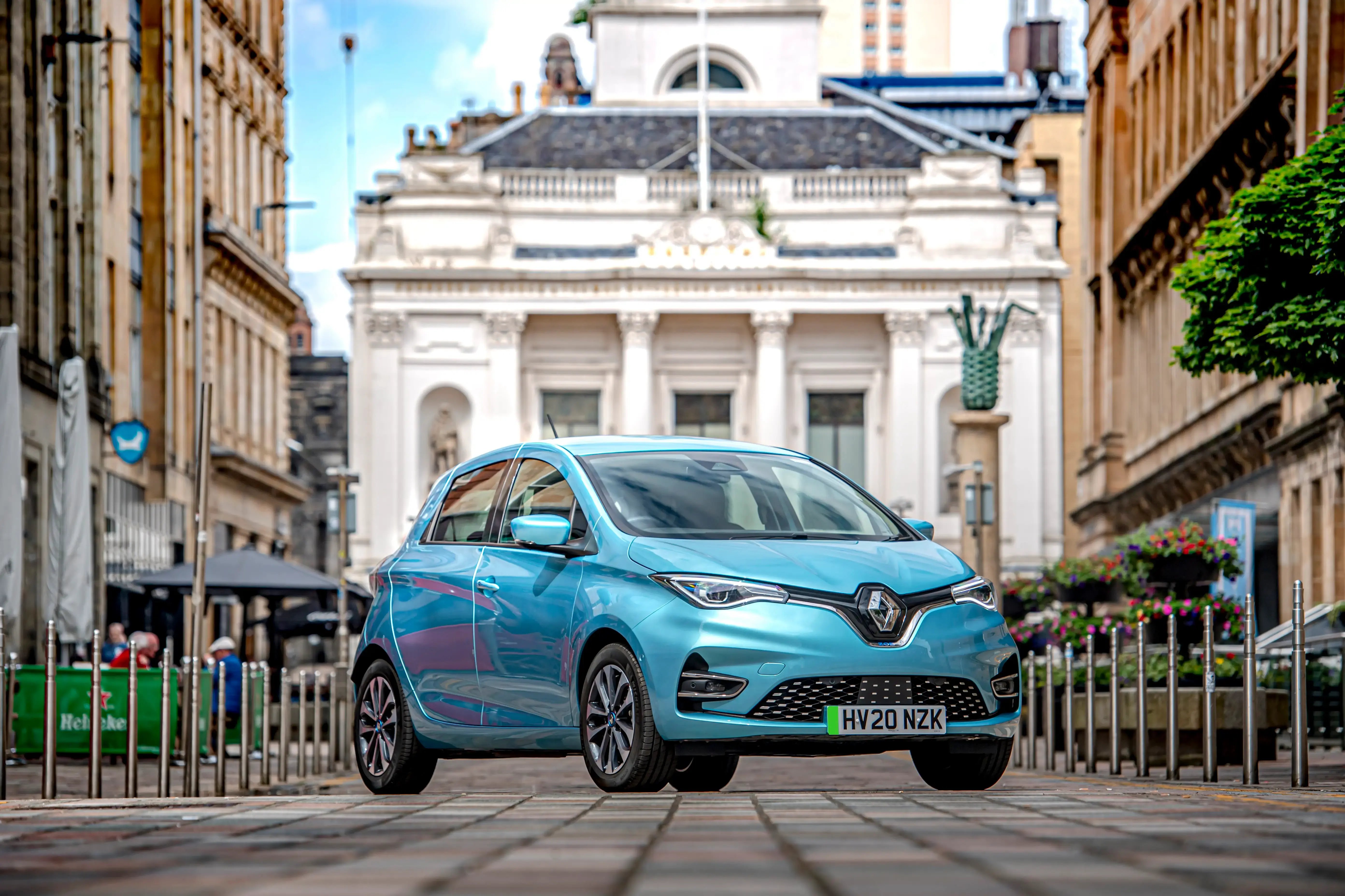 teal-renault-zoe-front-1