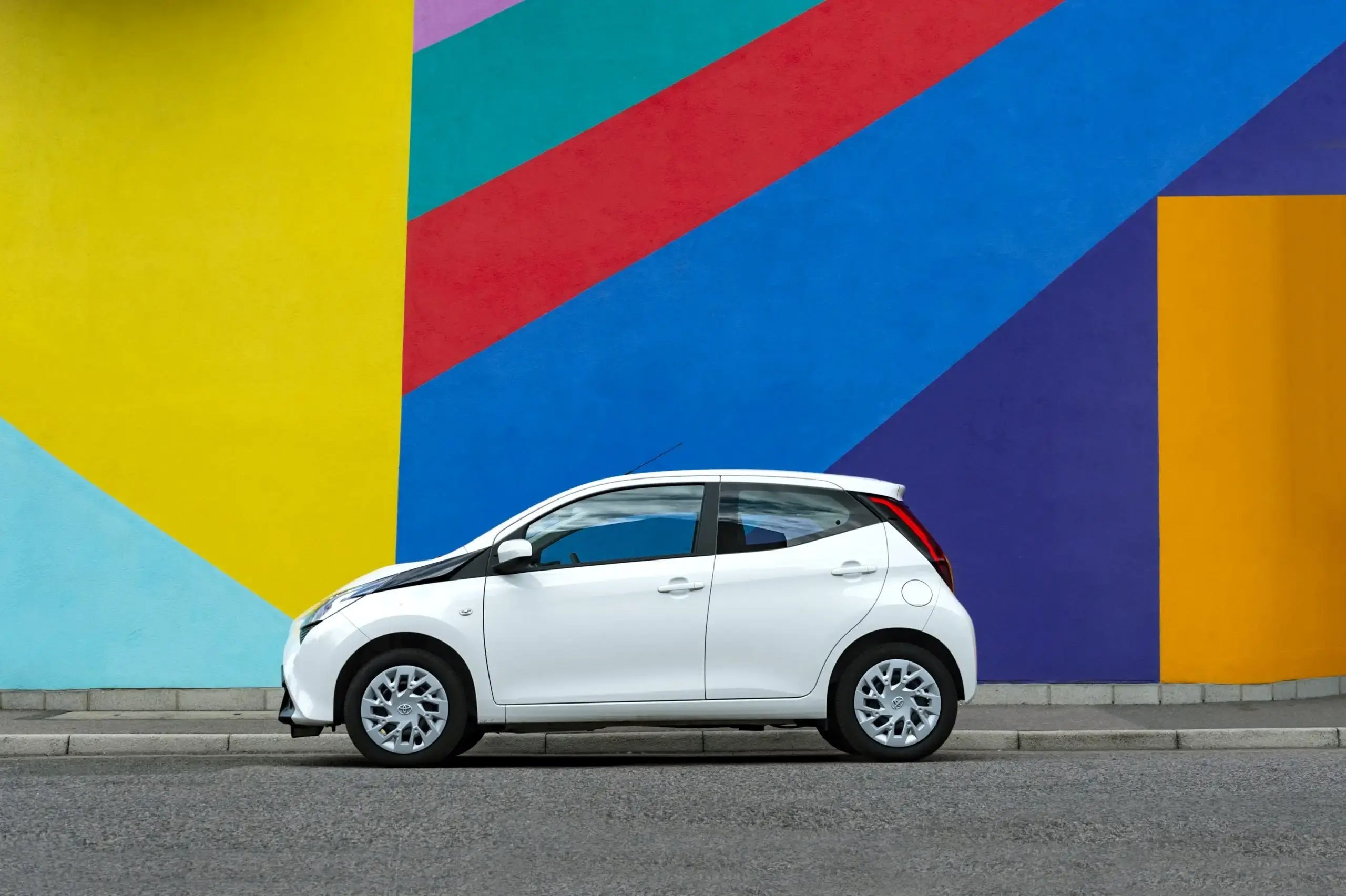 white-toyota-aygo-side